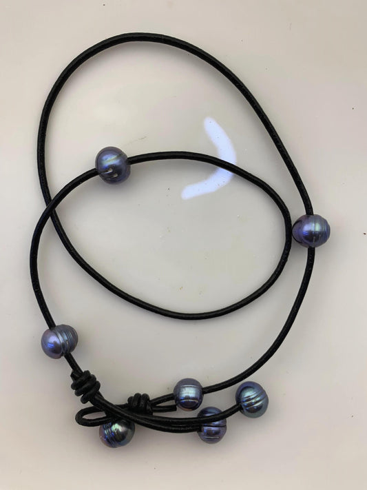 Deep Blue Potato Near Round Pearl Leather necklace, Green Freshwater pearl, Black Leather Pearl necklace, Select leather color, Le4-081