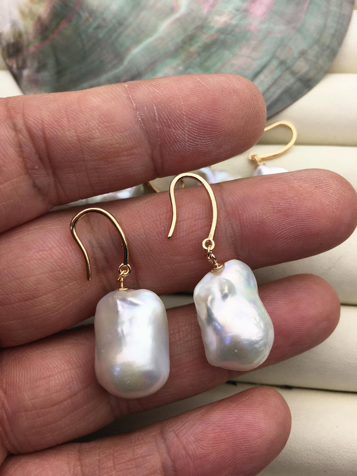 1 pair AAA 12-15mmx16-21mm white flame ball pearl rose dangle earrings, earring with white baroque Natural Pearl, SE3-031-12