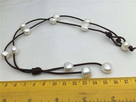 Baroque pearl leather necklace, Pearl and Leather Lariat Necklace, Leather Pearl necklace, Leather baroque pearl necklace, Tan leather, Le1-010