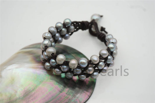 Three rows Gray pearl bracelet, Leather Pearls Bracelet, Handmade Cuff, Gray Pearls on Brown Leather, Black leather bracelet, Le7-100