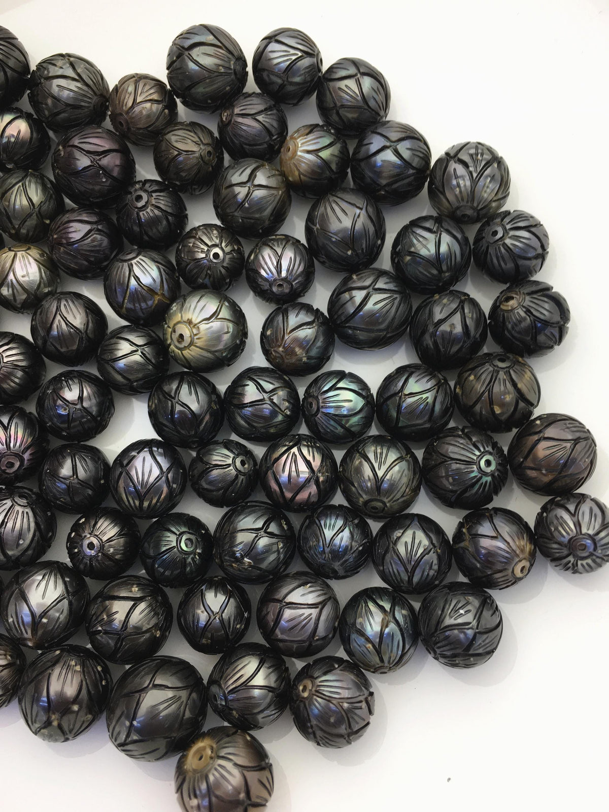 1 pc AA 10-15mm Near Round Carved Tahitian Pearl - Hand Carved - Tattoo Tahitian Pearls, through hole, carved pearls, CAC-FLW-9-4