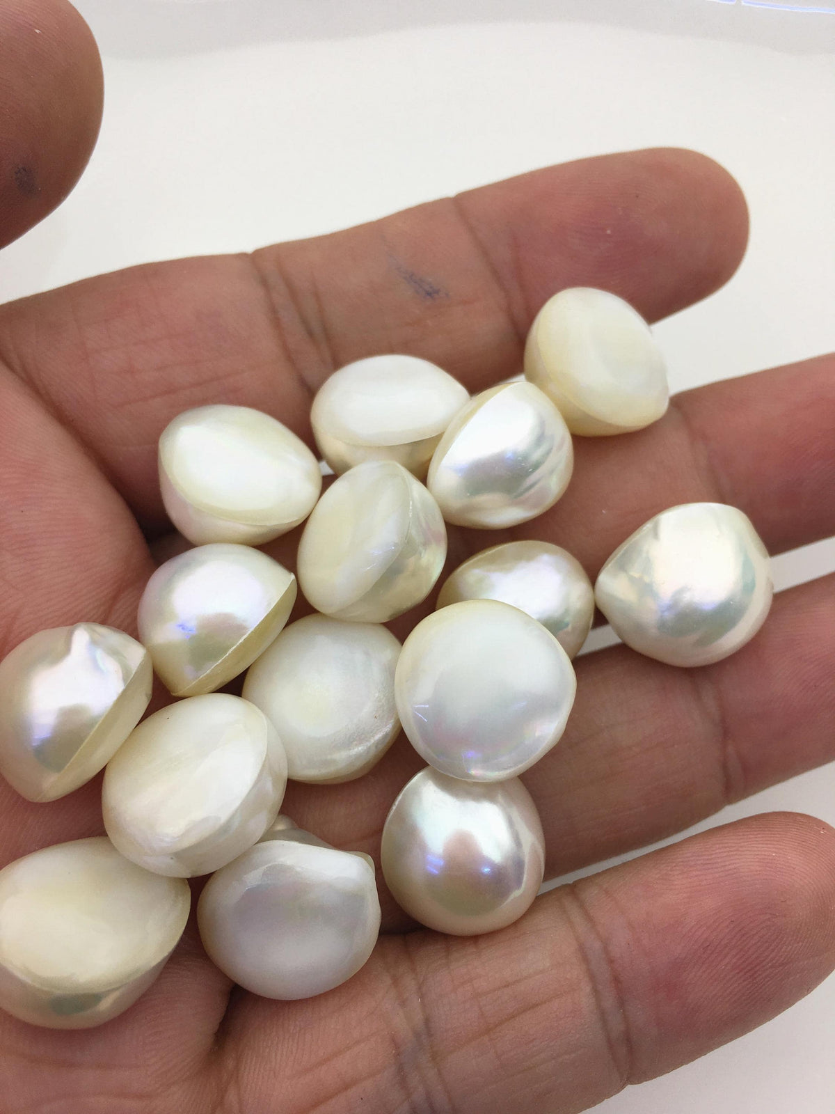 10pcs AAA 14-15mm White Baroque Mabe Freshwater Pearls,no hole,MB-T35