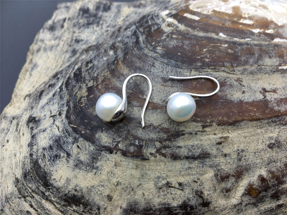 High-heeled pearl dangle earrings, 8-8.5mm pearl, S925 Sterling Silver pearl earrings, AAA button round pearl earrings for women, SE3-088