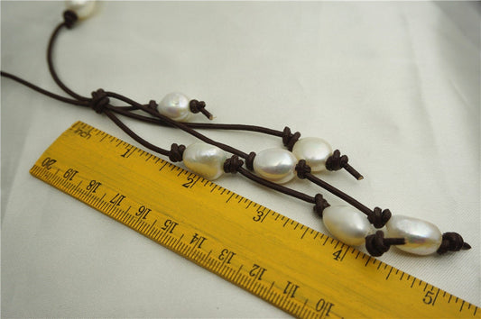 Long Freshwater Pearl and Leather Lariat Necklace, white pearl necklace brown Leather Pearl necklace, Leather baroque pearl necklace, Le1-005