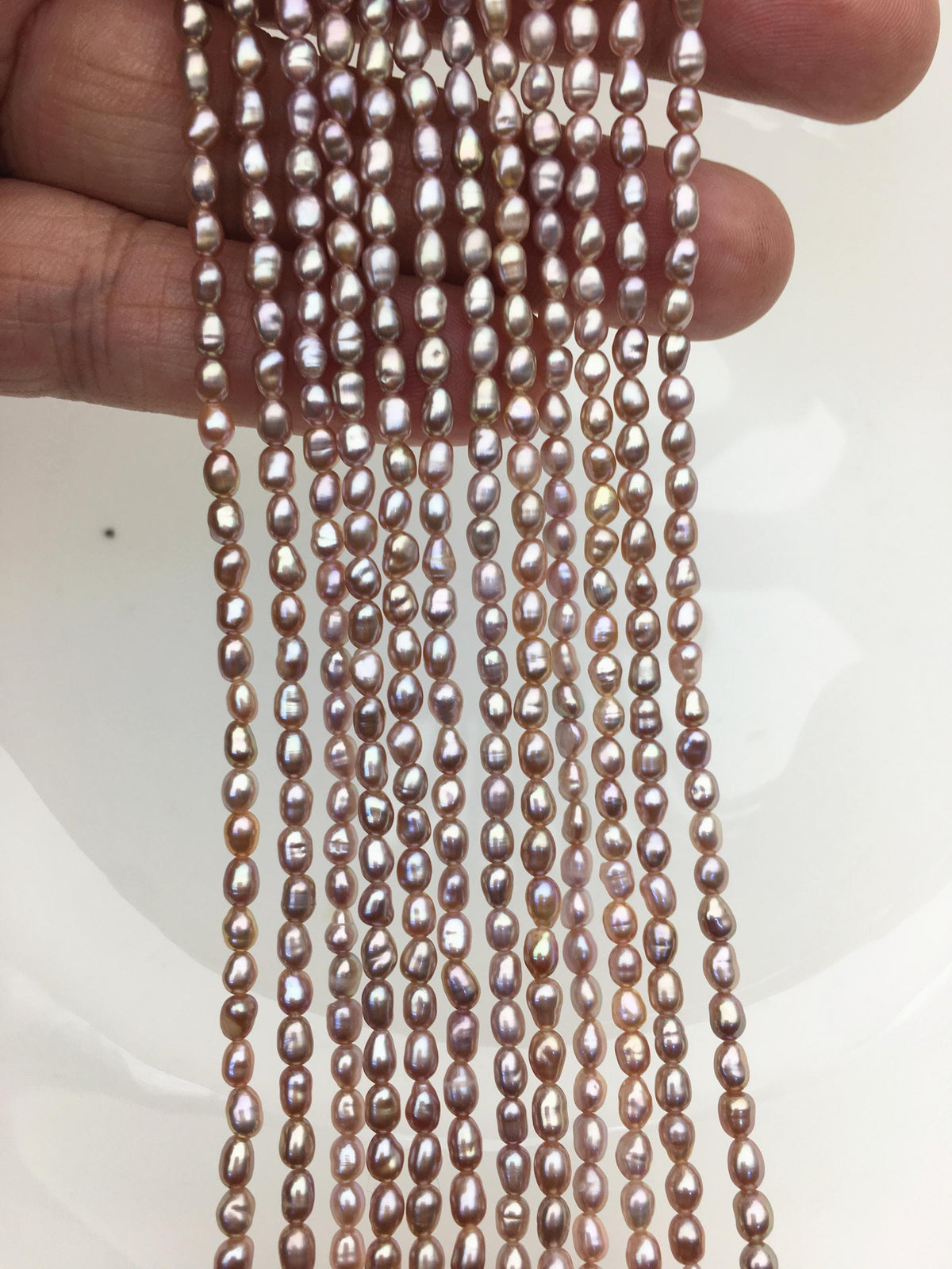 Purple Rice Freshwater Pearl Strand — 3–3.5 × 4–5 mm