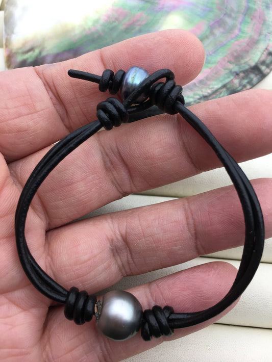 11-13mm big Single Drop Gray Green Tahitian pearl Leather Cord bracelet, SELECT leather color, Pearl Leather bracelet, Le10-004