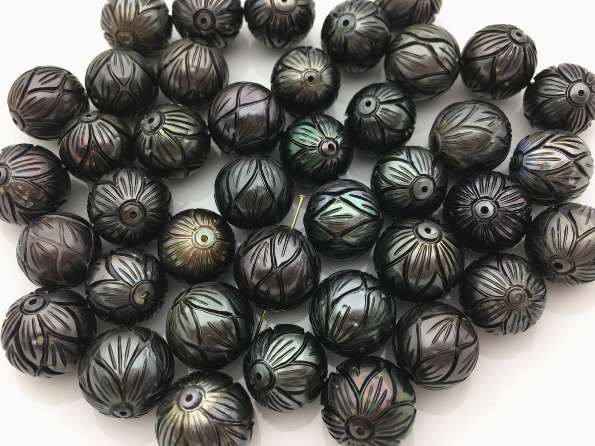 1pc 10-14mm Round Carved Tahitian Pearl - Hand Carved - Tattoo Tahitian Pearls, carved pearls, flower designs, CAC-FLW-9-8