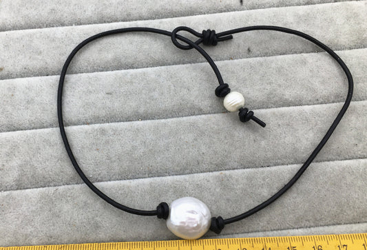 AAA BIG Baroque Thick Coin Pearl necklace,Leather Pearl Choker, Pearl Leather Necklace, Le1-080