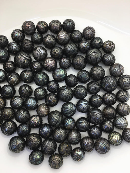 1pc AA 10-14 Black Near Round Carved Tahitian Pearl - Hand Carved - Tattoo Pearls, carved pearls, flower design, through hole, CAC-FLW-9-2