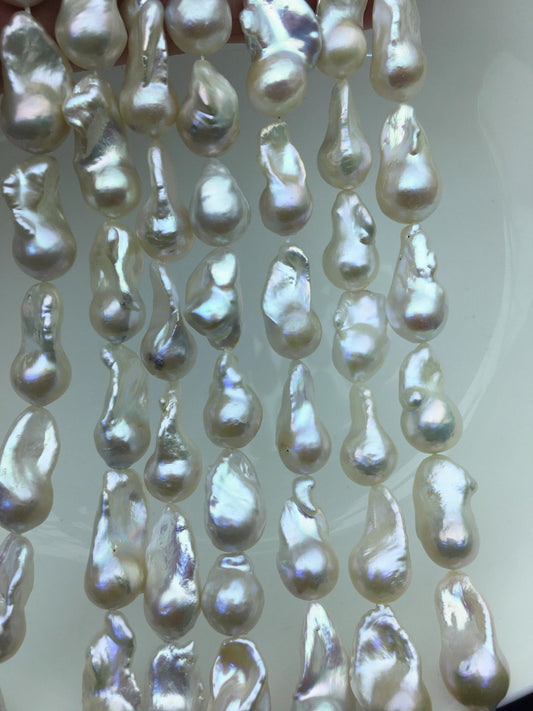 15.5'' AAA 11-14mm White flame ball pearl,FL15-3A-7-33