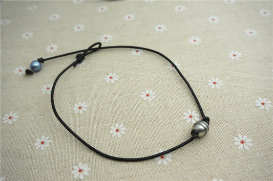 9-11mm Tahitian Leather pearl choker Necklace, hand rolled and knotted leather necklace, Black Leather Pearl necklace, Le11-008