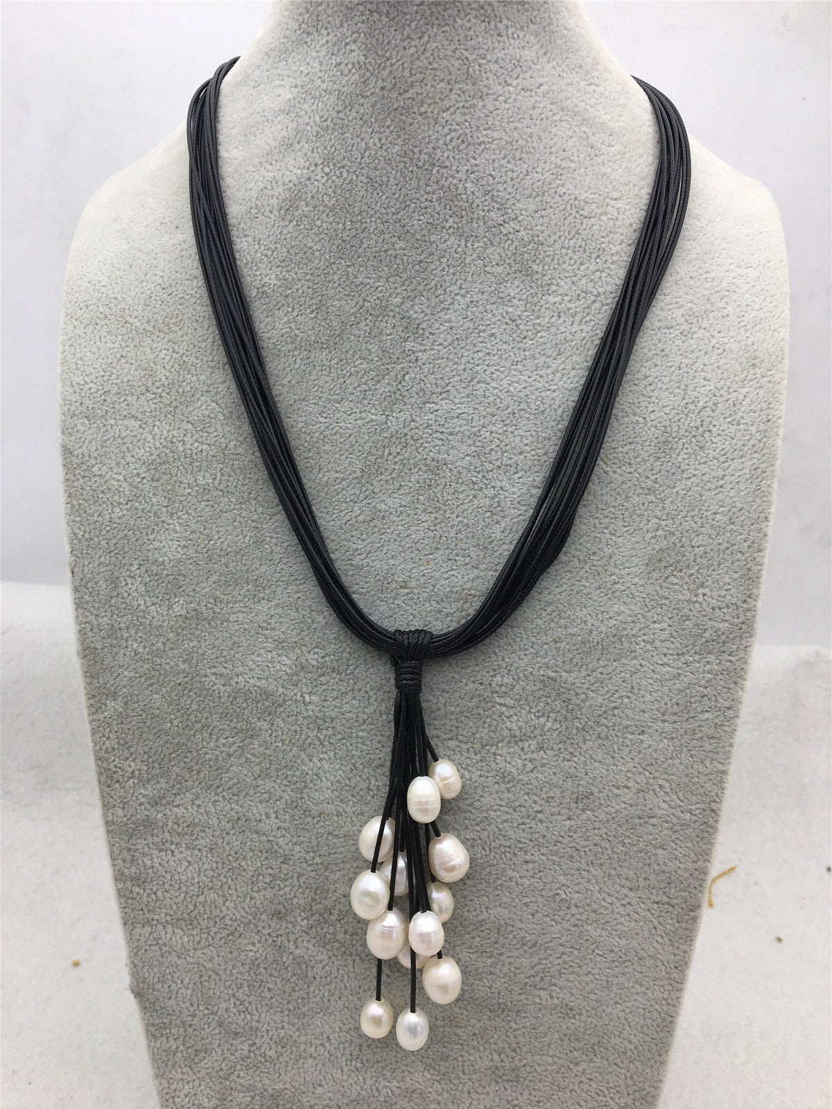 18'' Black Waxed rope White Freshwater Pearl magnet clasp necklace, Rice Freshwater pearl, Le5-044-K