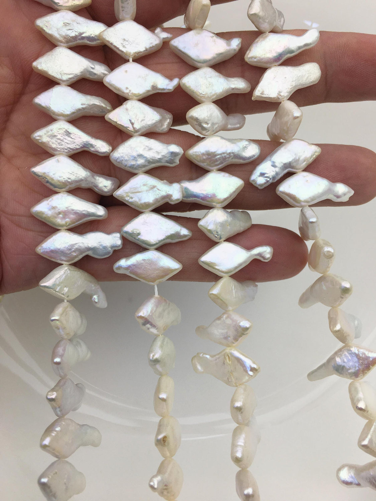 AA+ 8-9mm White diamond Shape Freshwater Pearl,ZS-103-5