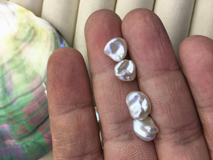2 pairs AAA 8-9mm White keshi pearls Pair, for make stud earrings, baroque pearl, loose pearl beads, bottom half hole, ZS-127-34