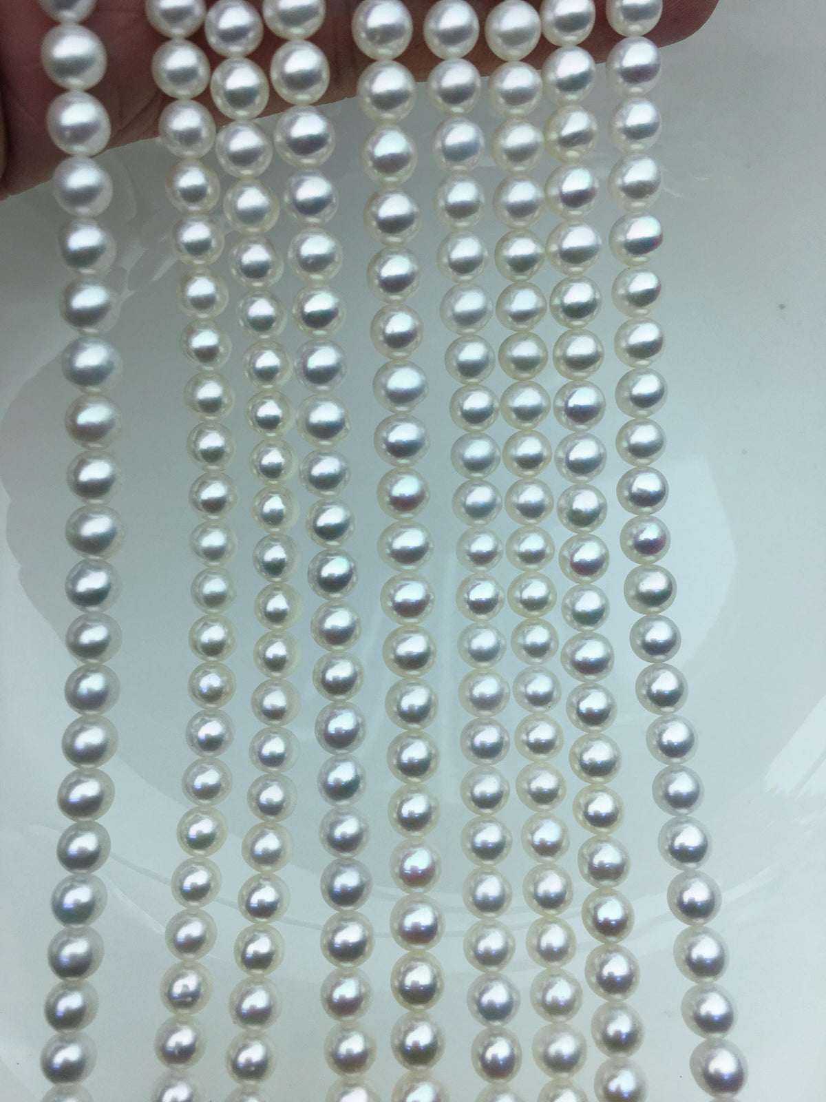 AAA 5.5-6mm white round freshwater pearls,RP5-3A-7