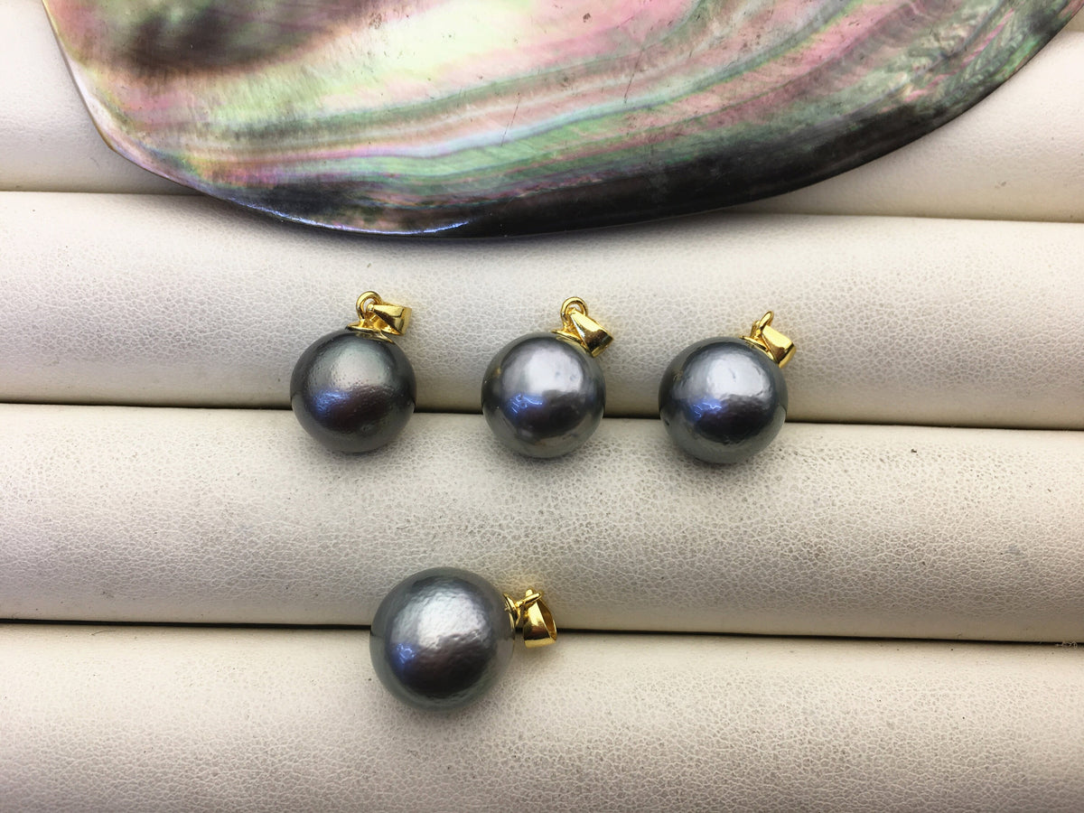 Gray-Green Tahitian Pearl Pendant in 925 Sterling Silver — 11–12 mm