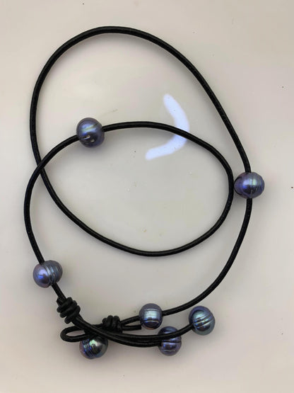 Deep Blue Potato Near Round Pearl Leather necklace, Green Freshwater pearl, Black Leather Pearl necklace, Select leather color, Le4-081