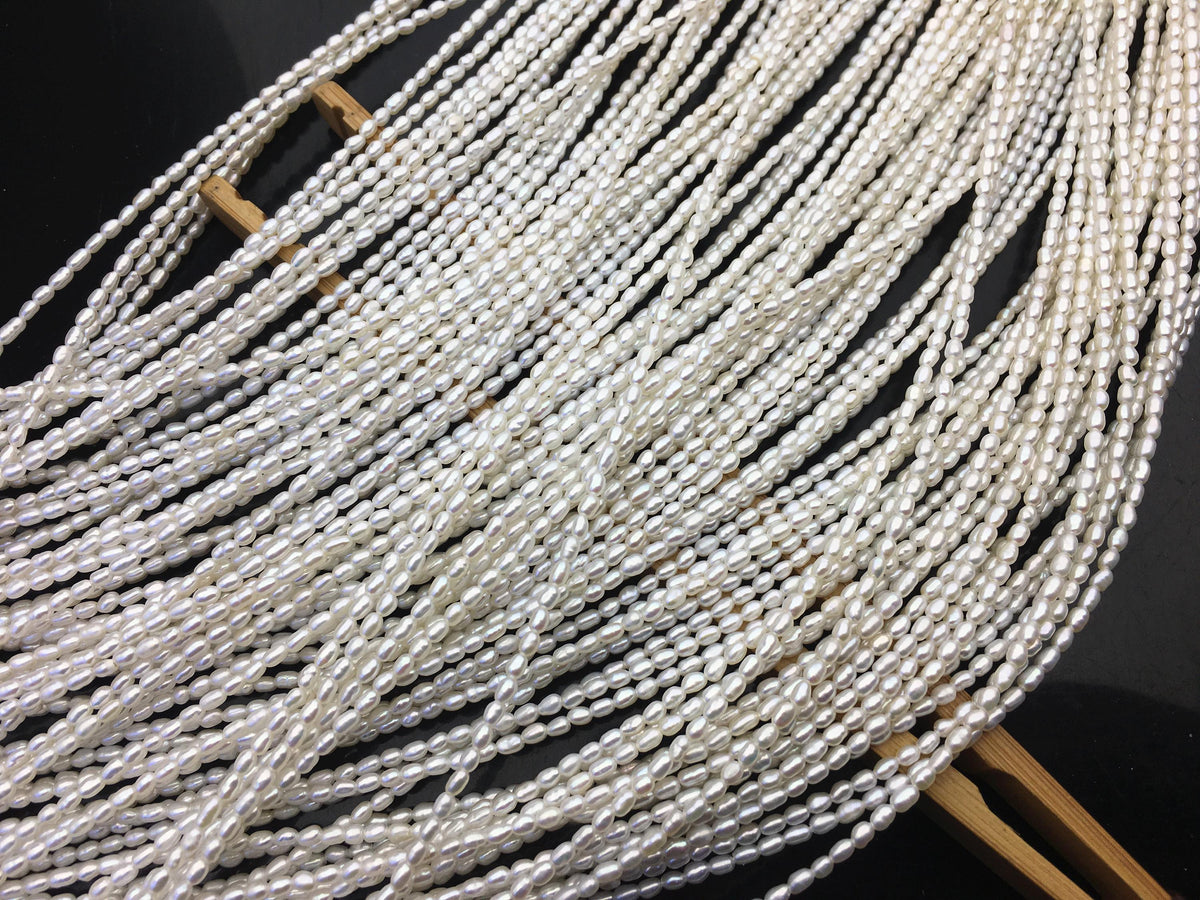 AAA 2-2.2x3-4mm white rice pearls,genuine pearl,Cultured pearl,diy pearl beads,LR2-3A-26
