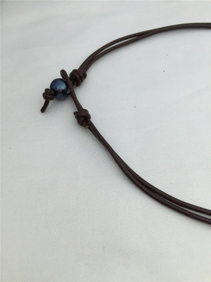 Tahitian Pearl Choker, Leather Necklace, High Luster pearl, Pearl Leather Necklace, Black Pearl, Black Leather Pearl necklace, BROWN, Le11-004