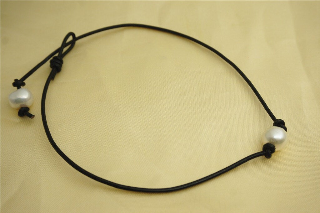 Hot sale! 11mm Round pearl necklace, Leather Pearl Choker, Pearl Leather Necklace, White Freshwater pearl, Black Leather Pearl necklace, Le1-001