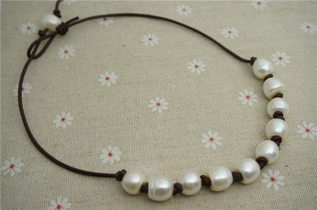 Big rice pearl necklace, white freshwater pearl necklace, Leather Pearl Necklace, Pearl Leather Necklace, White Leather Pearl necklace, Le1-096