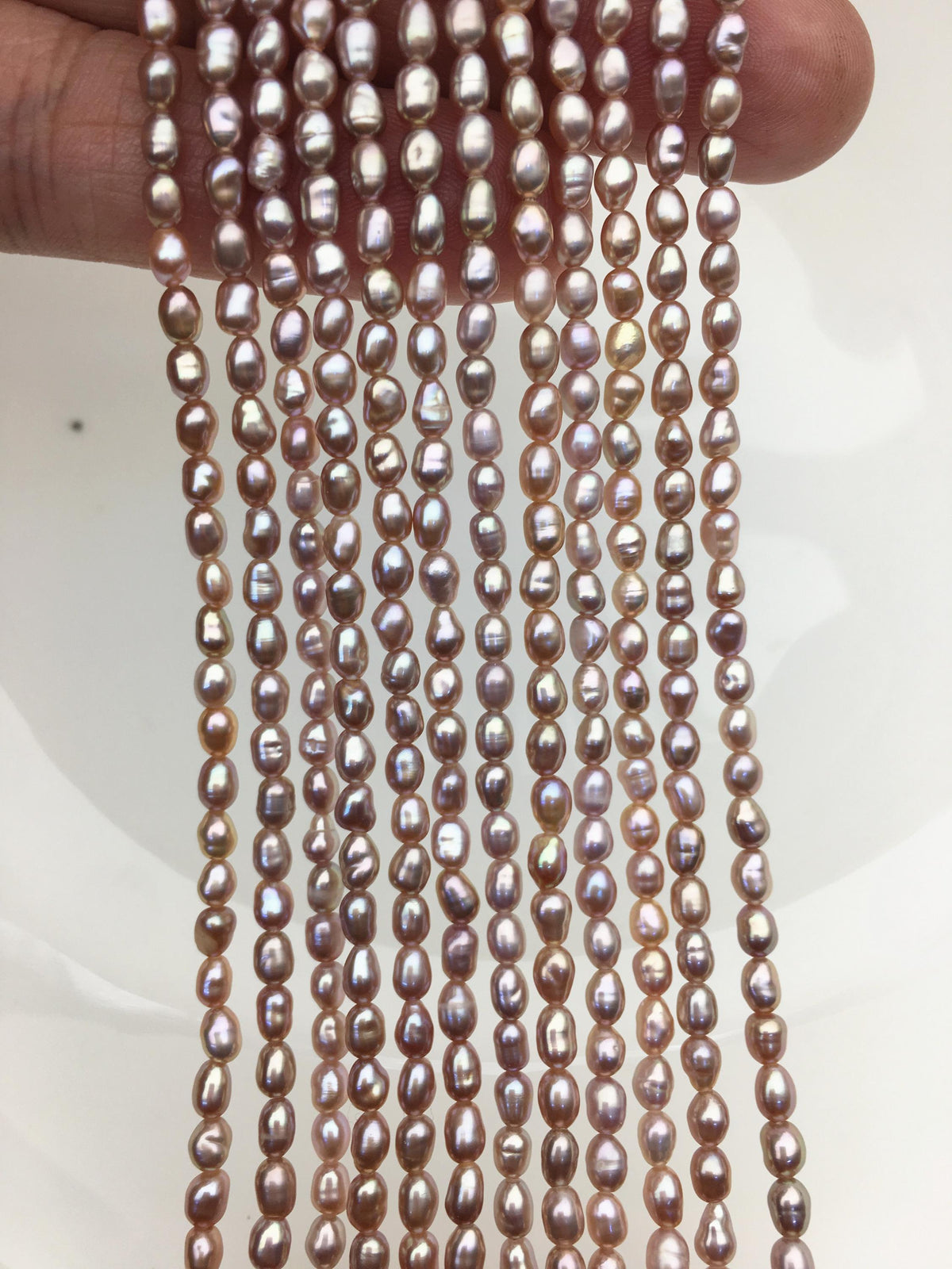 Purple Rice Freshwater Pearl Strand — 3–3.5 × 4–5 mm