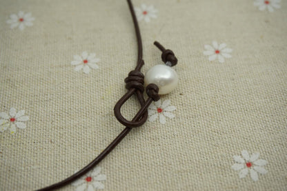 Baroque Freshwater Pearl Pendant Necklace with Leather Cord