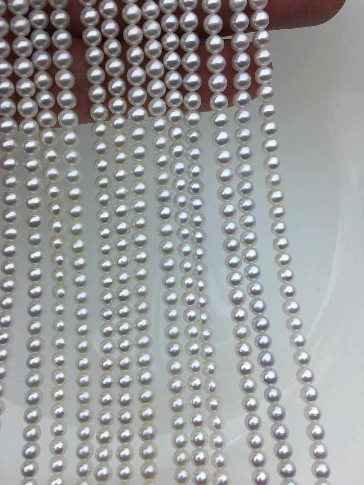 highLuster!AAA 4-4.5mm white near round freshwater pearls,4mm seed pearl,white round pearl,pearl wholesale,RP4-3AY-Gj-3