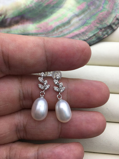 AAA 9mm White rice pearl Leaf cz stud earrings,S925 Sterling Silver pearl earrings,pearl for women for girl,SE3-103