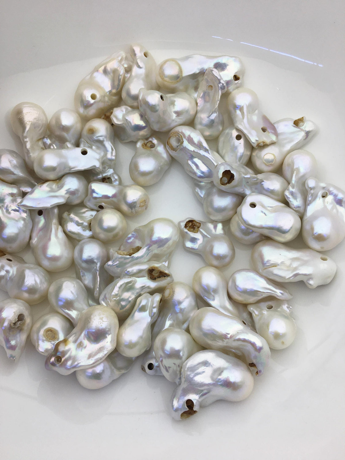 46pcs A 13-20mm white flame ball pearl,2.2mm large hole,FL15-T4-7