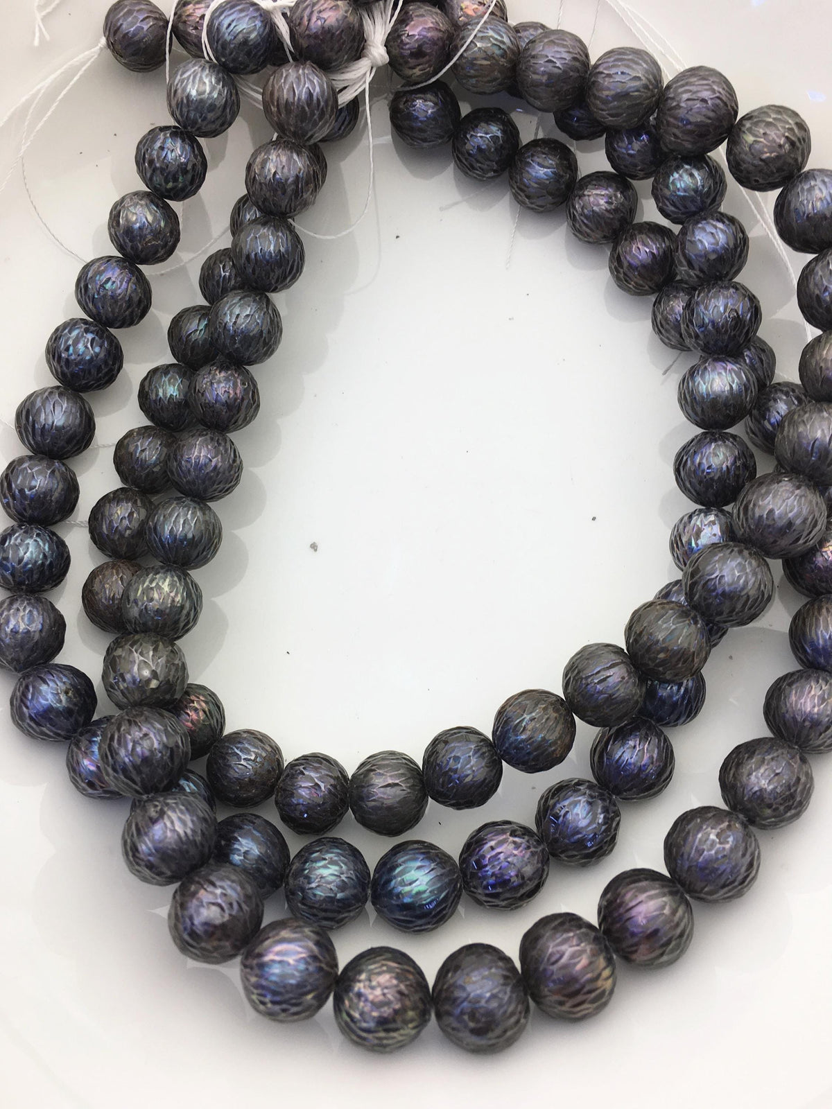 15.5'' AA 11-13mm Black Round Carved Freshwater Pearl - Hand Carved - CAC-T22