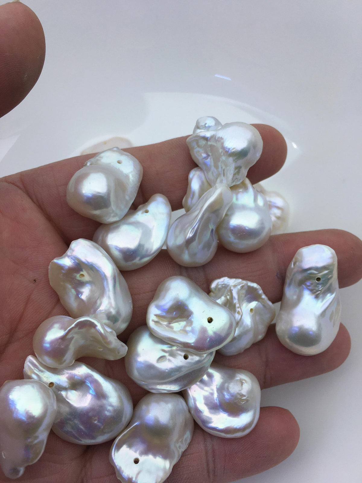 10pcs AAA 15-18mm Big White Flame ball Pearl - 1.0mm side hole,FL15-T4-5