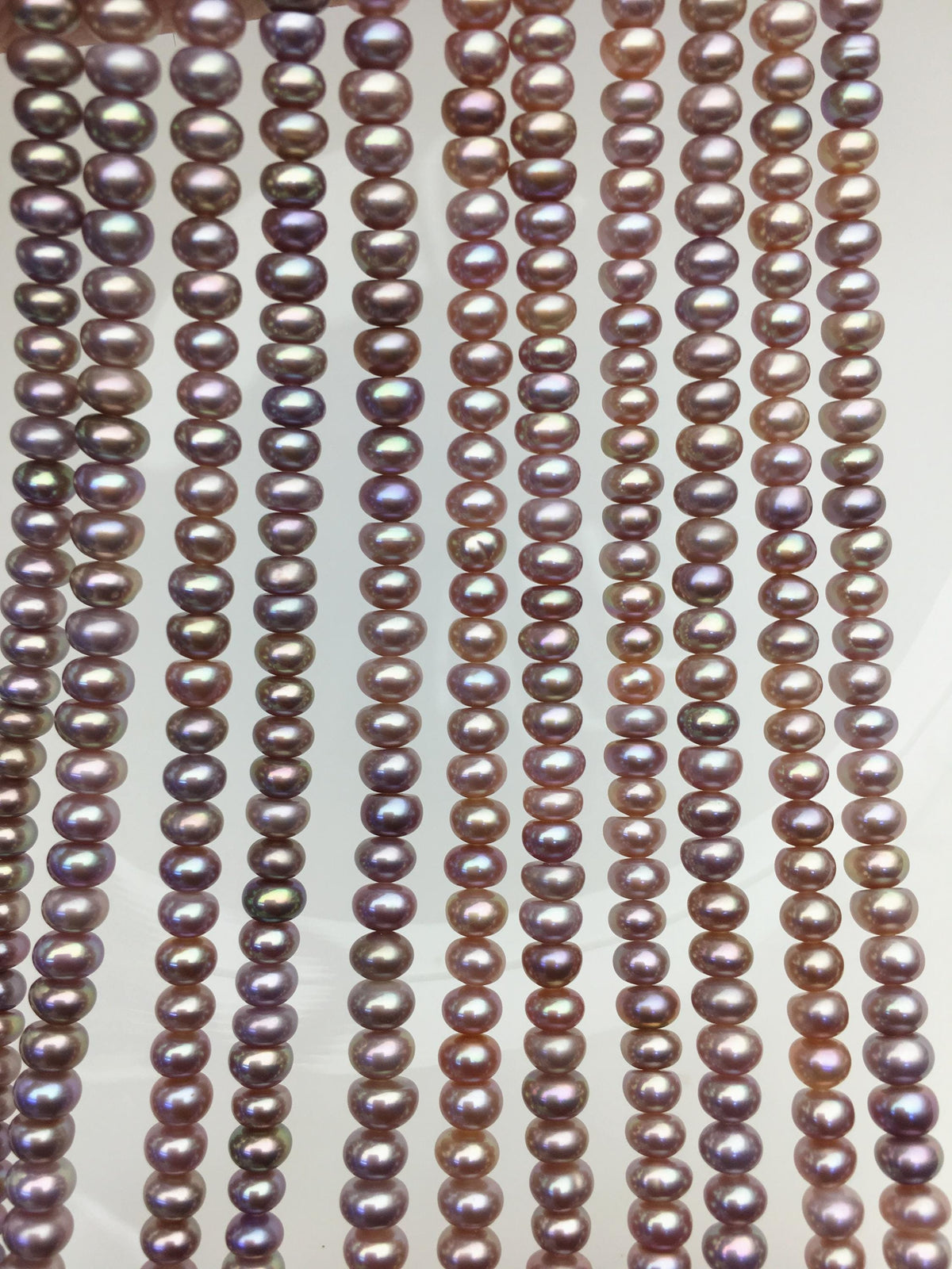 Deep Purple Button Pearl Strand — SM4-T4