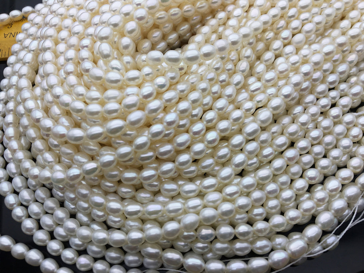 AAA 4-5mm*5.3–6.7mm white oval freshwater pearls,Cultured white rice freshwater pearls bead,LR4-3A-40