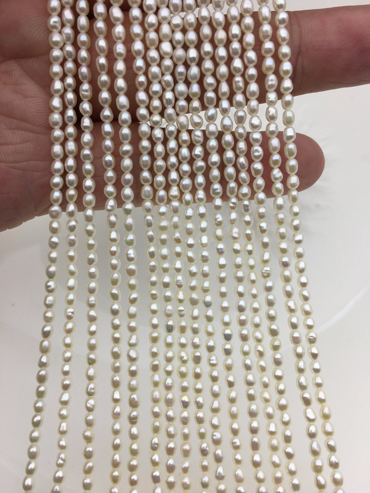 AAA 2.5-2.7x3.6-4.9mm white rice pearls, oval loose pearl beads, diy pearl, genuine pearl, Cultured pearl, diy pearl beads, LR2-3A-23