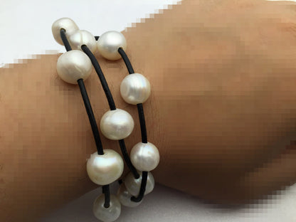 12mm potato pearl Bracelet, leather pearl bracelet, Handmade Cuff, White Pearls on Brown Leather, Black leather bracelet, Le7-075