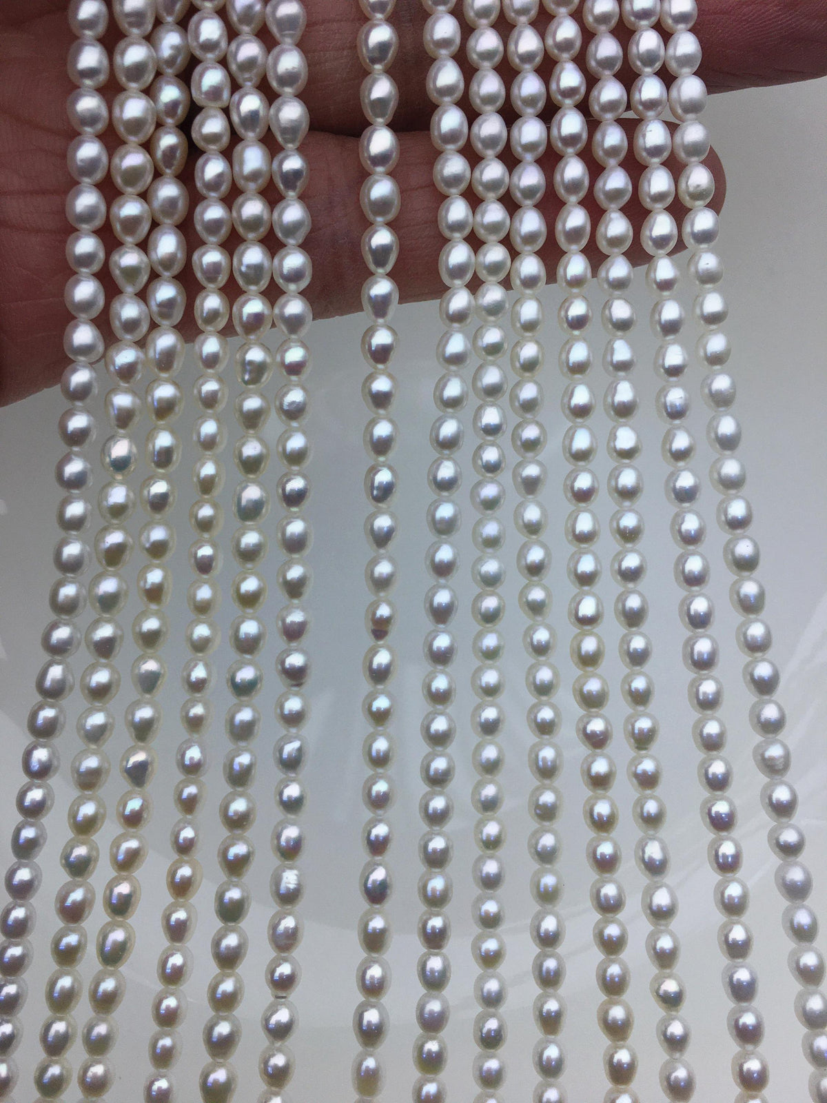 AAA 3.5-4x4-5mm white short rice pearls, full strand, oval loose pearl beads, diy pearl beads, genuine pearl, Cultured pearl, LR3-3A-33