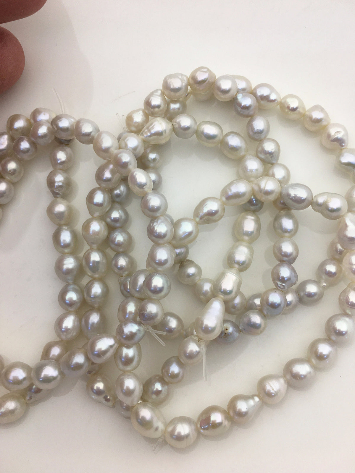High Luster!2pcs 7 inchs AA+ 6-7mm White with natural gray Baroque Rice Freshwater Akoya pearl Elastic string Bracelet,B8-003-3