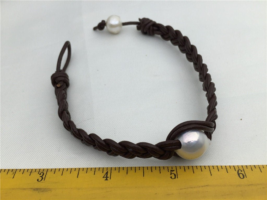 twisted leather baroque pearl bracelet, knotted freshwater pearl bracelet, 12mm big pearl bracelet, Leather Pearls Bracelet, Le7-056