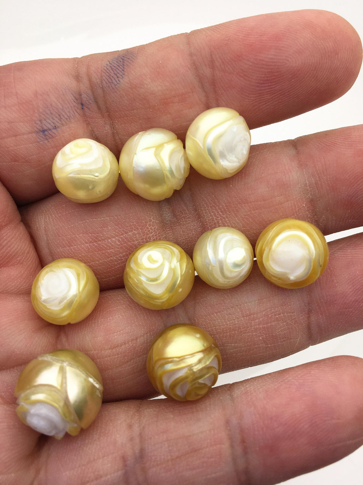 9pcs AAA/AA+ 11-14mm Rose Carved South Sea Pearl - Hand Carved - Tattoo Tahitian Pearls, carved pearls, flower designs, CAC-T19