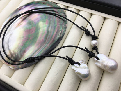 Two Big White Flame ball pearl and leather necklace, Baroque Freshwater Pearl Drop Necklace, Flaming ball pearl necklace, Le5-047