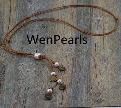 letter coin potato pearl Pearl and Leather Lariat Necklace, Light brown Leather Pearl necklace, Leather baroque pearl necklace, Le2-046