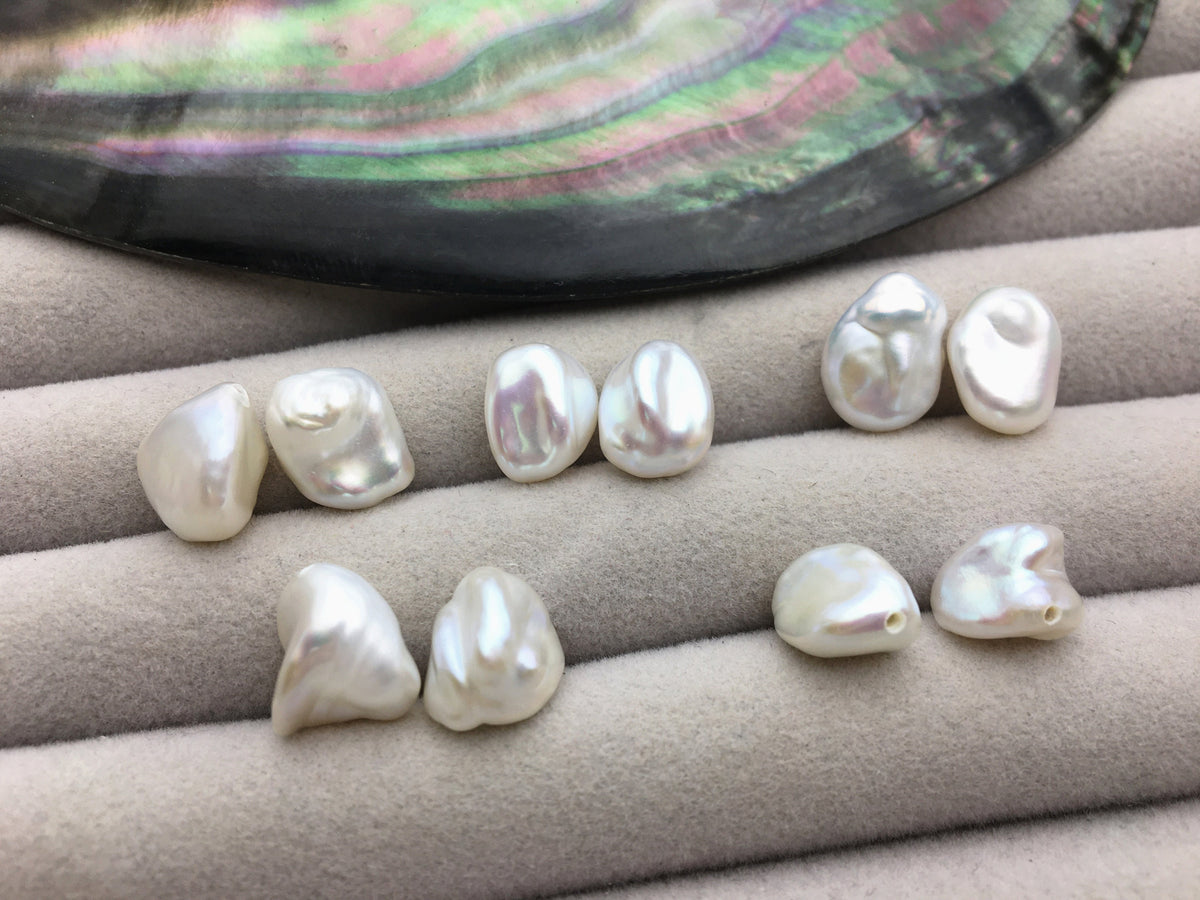 AAA 8-9mm White keshi pearls Pair, for make dangle earrings, baroque pearl, loose pearl beads, top half hole, very high luster, ZS-127-39