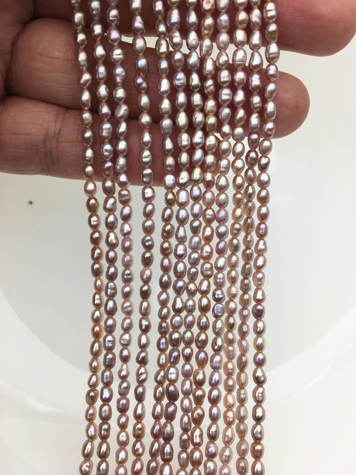 Purple Rice Freshwater Pearl Strand — 3–3.5 × 4–5 mm