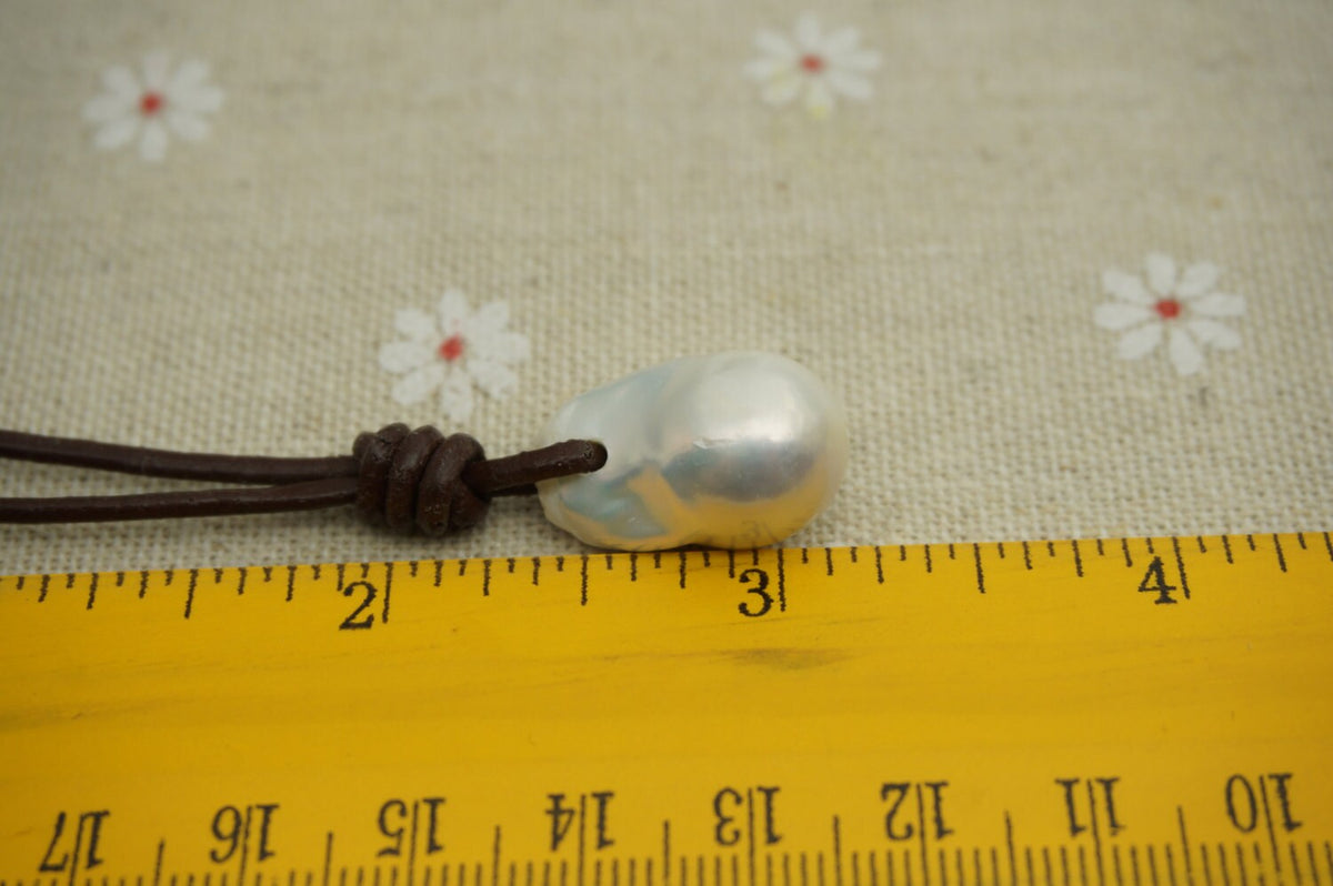 Baroque Freshwater Pearl Pendant Necklace with Leather Cord