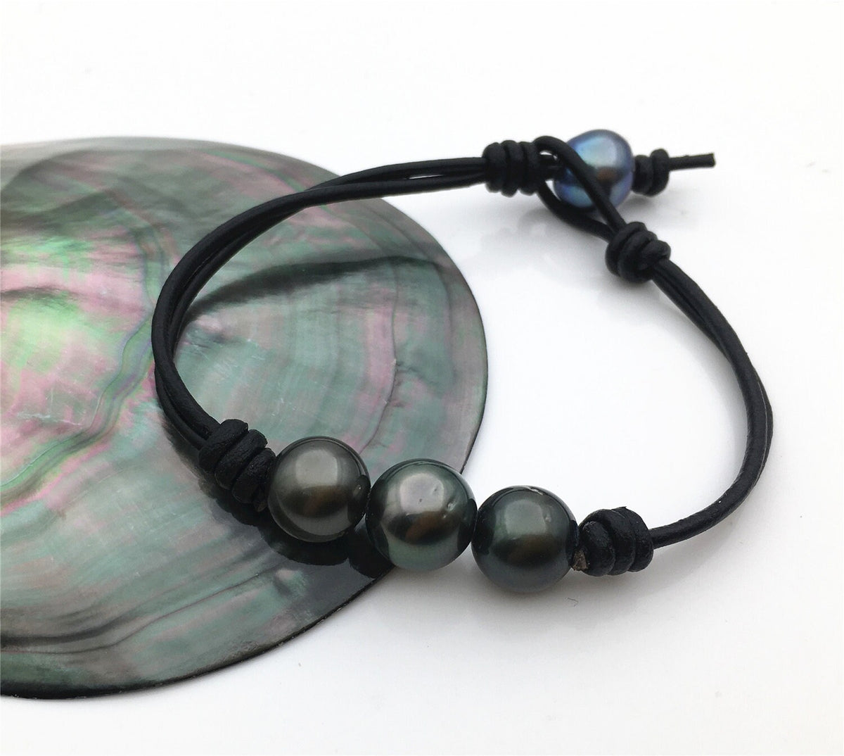 11mm Three Round Green Black Tahitian pearl Leather Cord bracelet,SELECT leather color, Pearl Leather bracelet,Le10-012