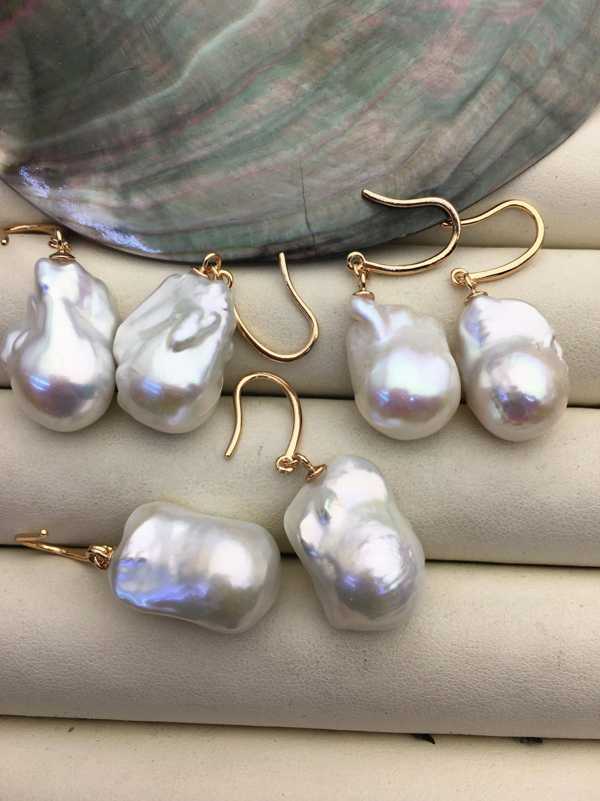 1 pair AAA 12-15mmx16-21mm white flame ball pearl rose dangle earrings, earring with white baroque Natural Pearl, SE3-031-12