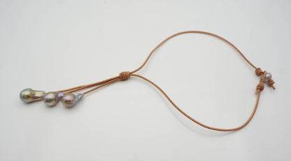 3 big Gray flameball pearl leather drop necklace,Pearl and Leather Lariat Necklace,Leather Pearl necklace,Le4-098