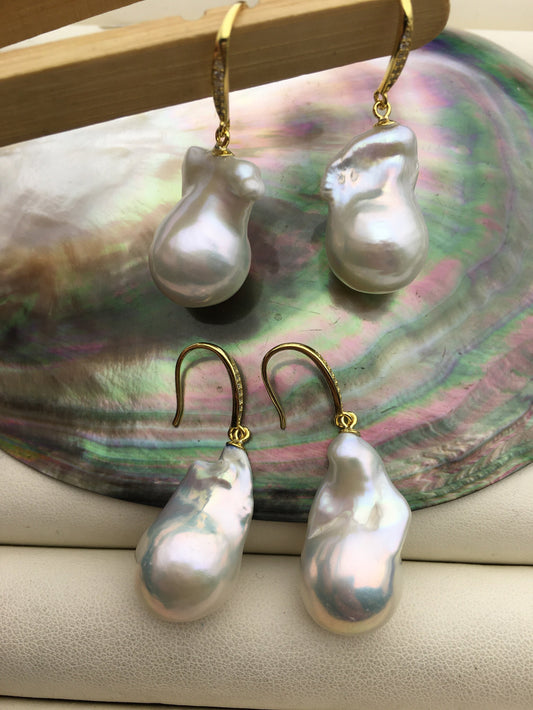 1 pair AA+ 14-16mmx20-28mm white flame ball pearl gold dangle earrings, earring with white baroque Natural Pearl, SE3-031-5