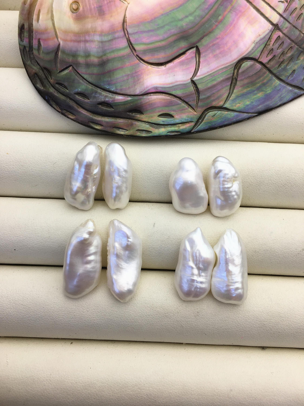 2 pairs AA+ 10-12mm White Biwa keshi pearls Pair,no hole,ZS-127-36-7